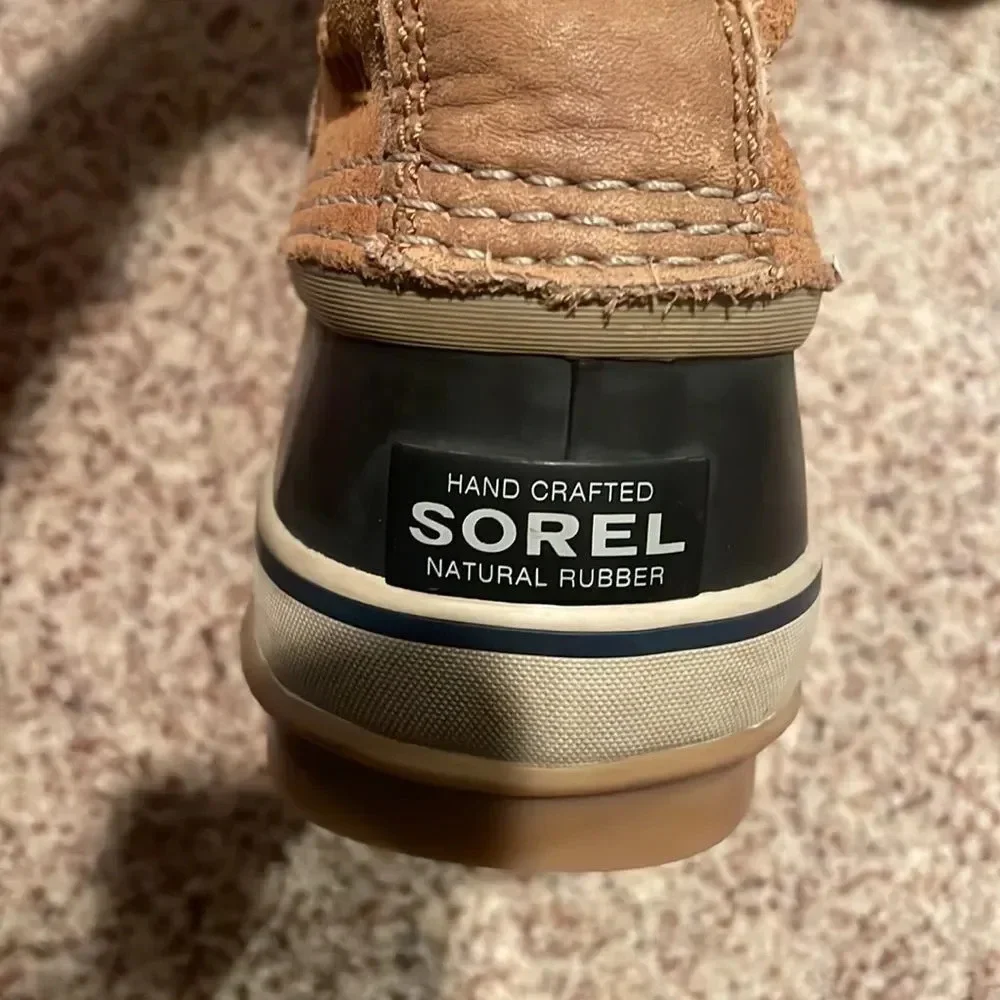 SOREL woman’s snowboots